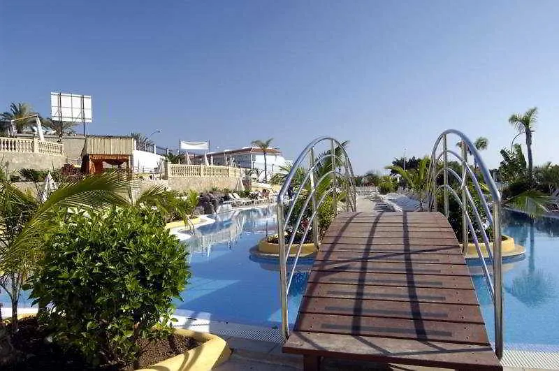 لوس كريستيانوس Paradise Park Apartments